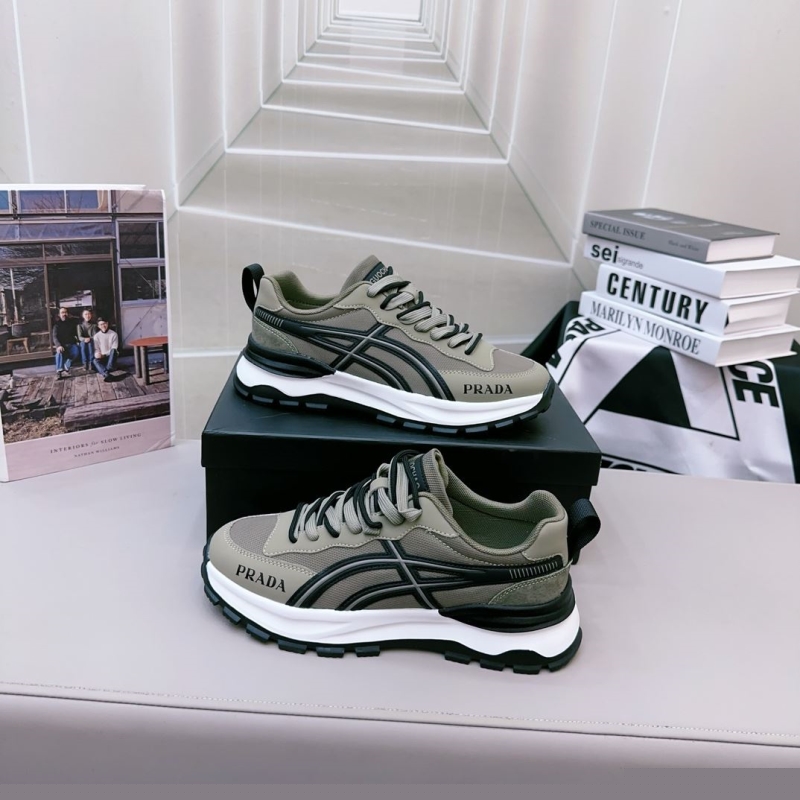 Pra*a casual shoes